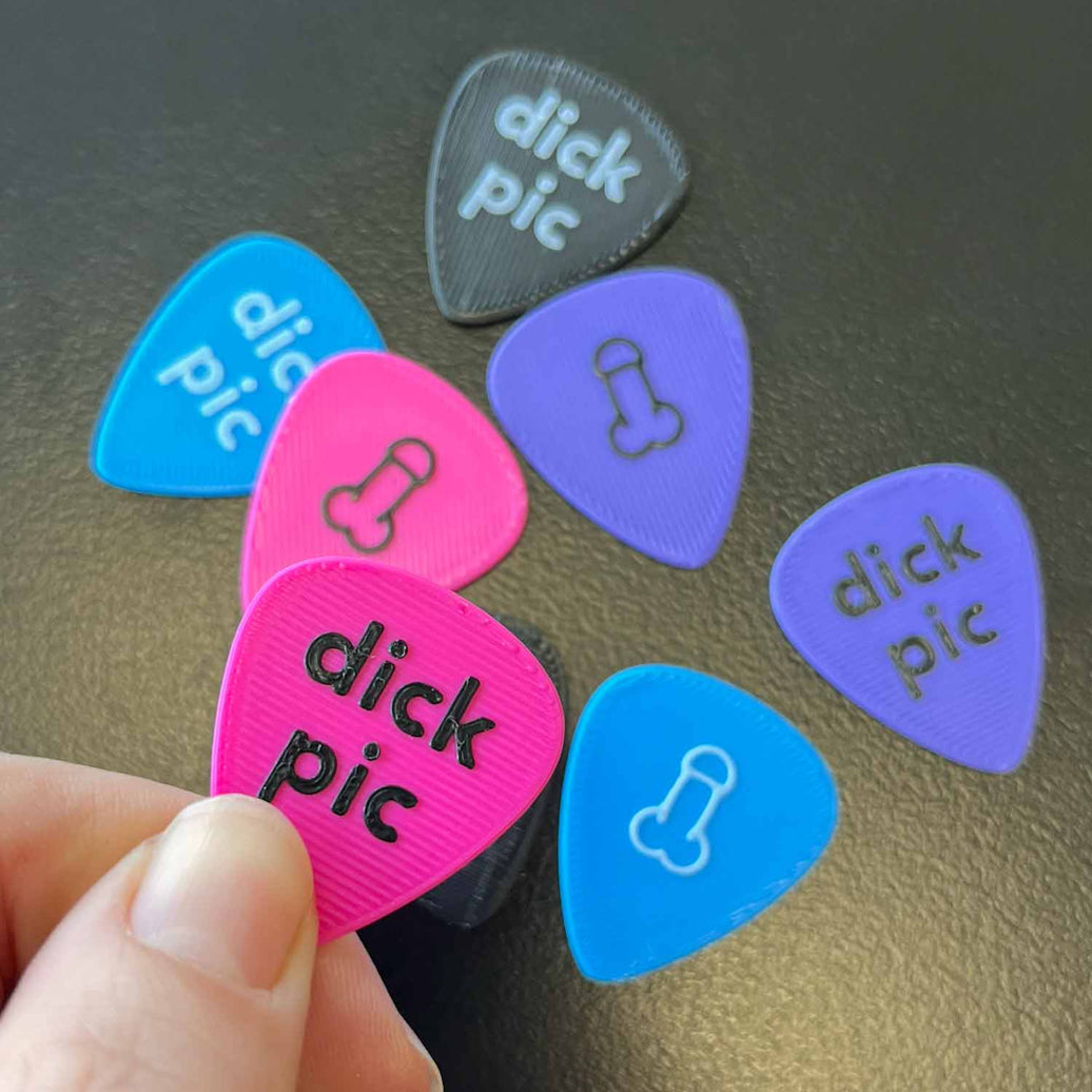 Dic Pics (8-Pack) ๐ธ๐ - Funny Guitar Accessory