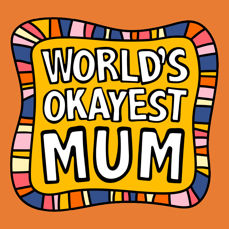 World's Okayest Mum 🌍🏆 – Men's T Shirt
