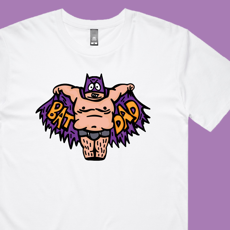 Bat Dad 🦹🏻‍♂️⚾️ - Men's T Shirt