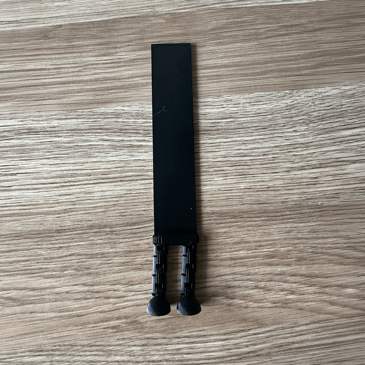 Black Flat Mate - Bookmark 🦶📕