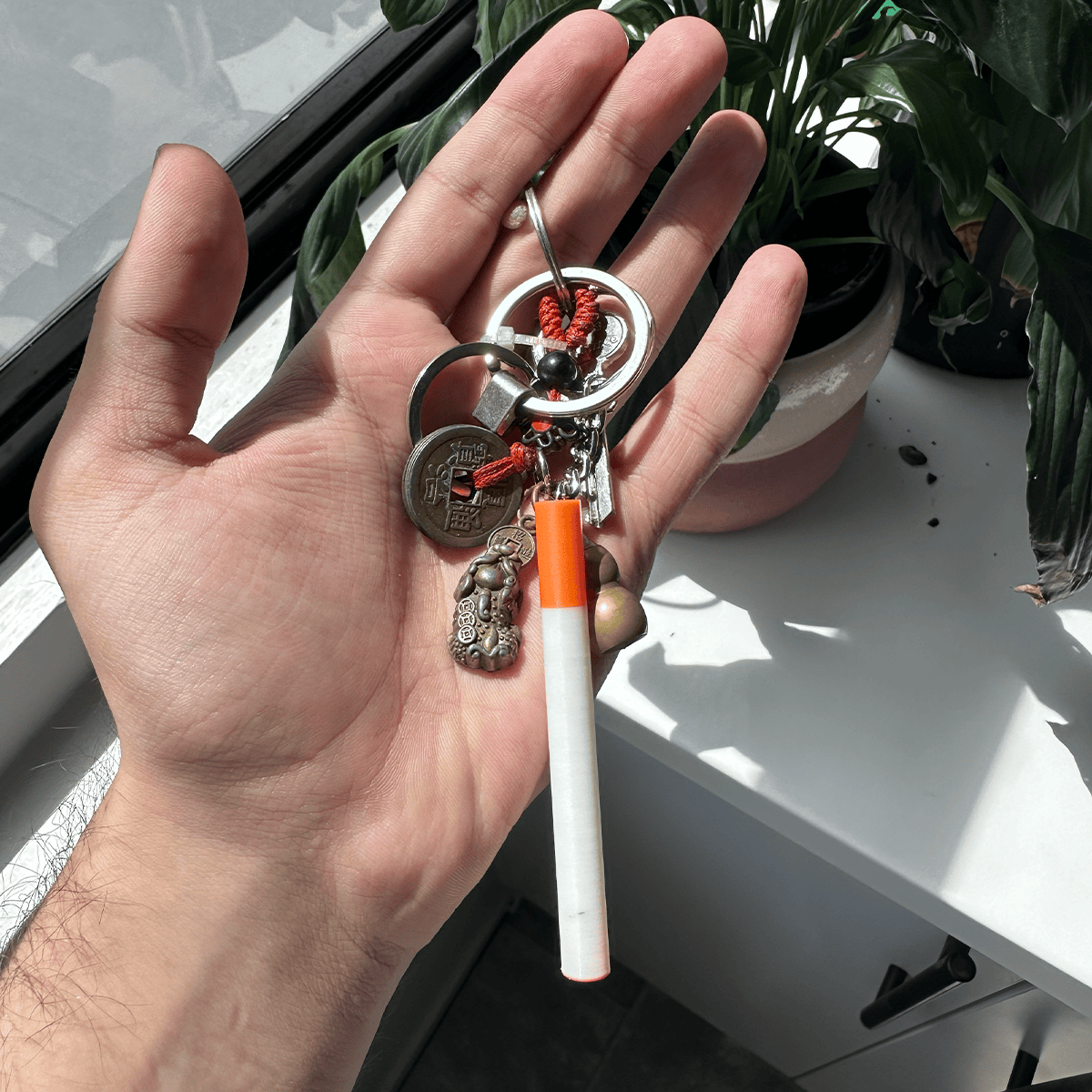 Cigarette - Keychain 🚬