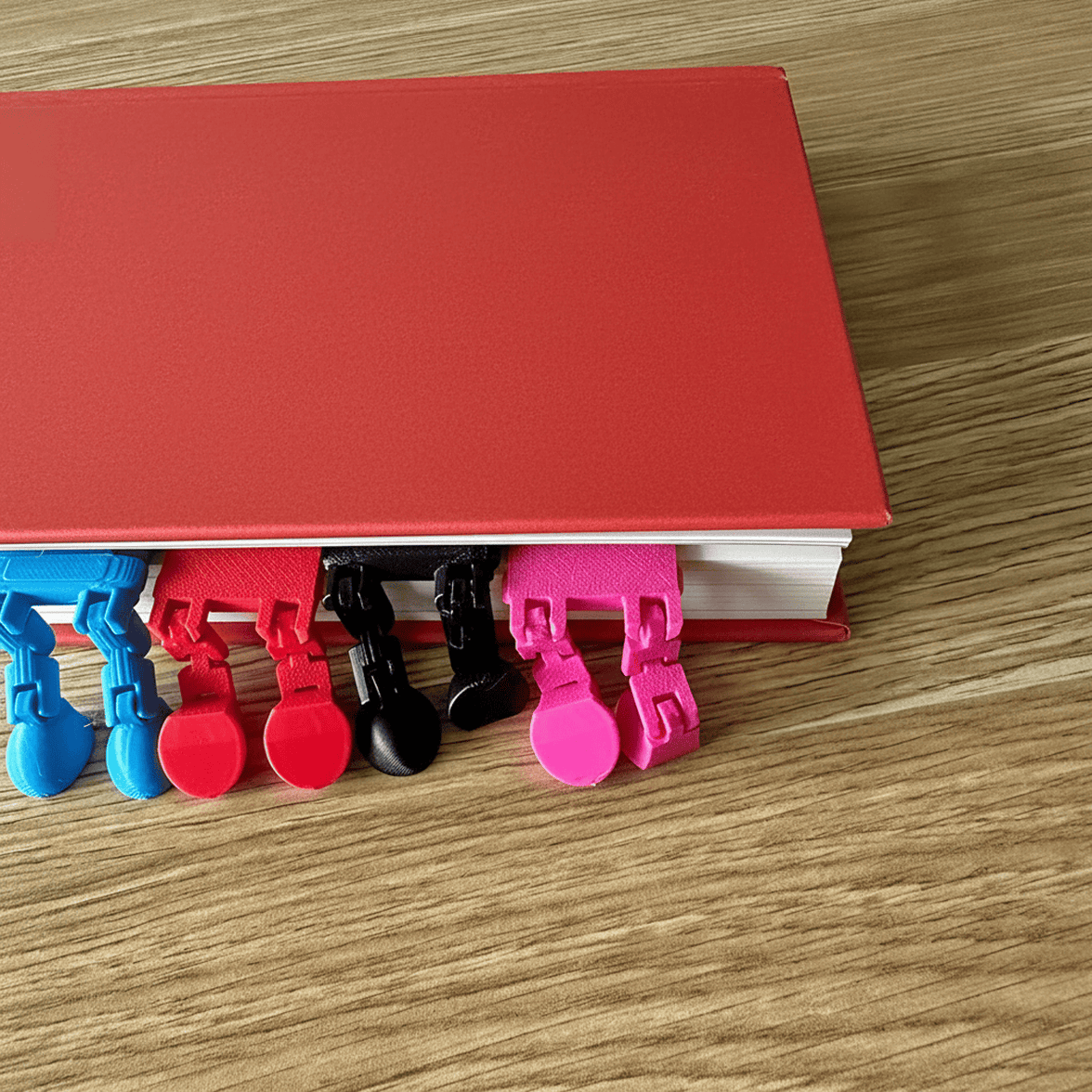 Flat Mate - Bookmark 🦶📕