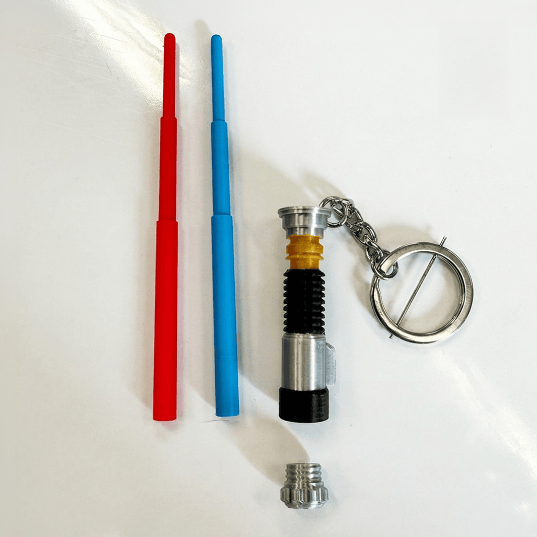 Light Sword (Retractable) - Keychain ⚔️🌟
