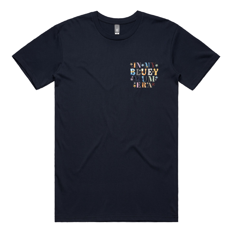 S / Navy / Small Front Design Bluey Mum Era – Men's T Shirt