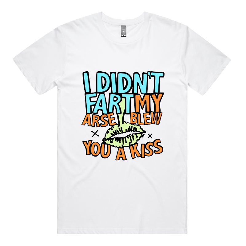 S / White / Large Front Design Kiss From Down Under 😘💨 – Men's T Shirt