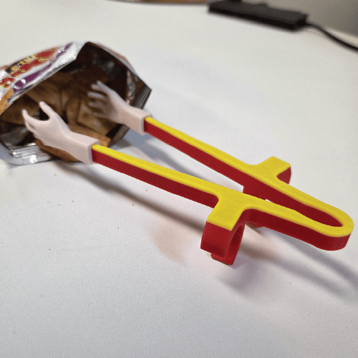 Snack Hands 🤚🥢 - Finger Chopsticks