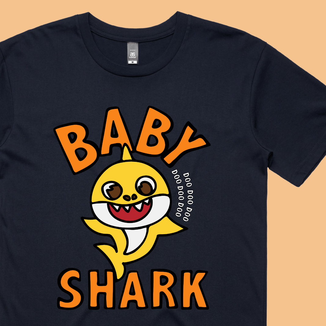 Baby Shark 🦈 - Men's T Shirt