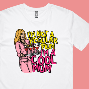 Cool Mum 😎🍸 - Men's T Shirt