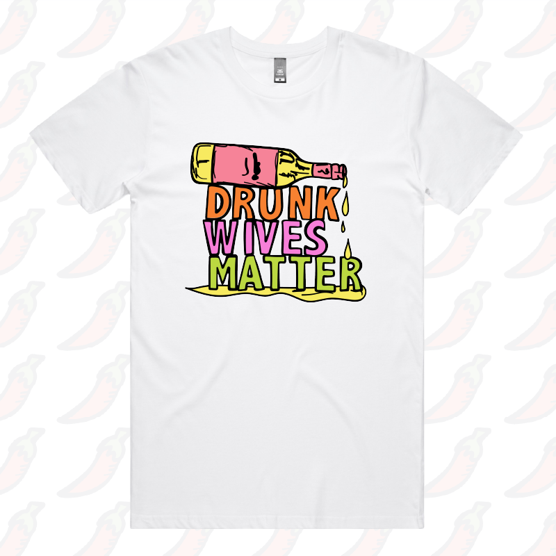 Drunk Wives Matter 🥂 – Men's T Shirt