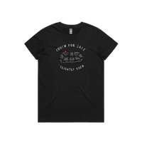 Casting Couch 📹 - Women's T Shirt